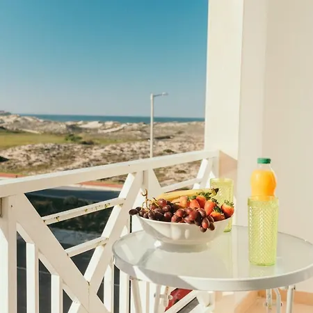 Best Houses 12: Baleal Beach * Ferrel (Leiria)